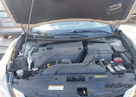 2018 Nissan Altima 2.5 S z USA, uszkodzony, nr VIN 1N4AL3AP9JC277955